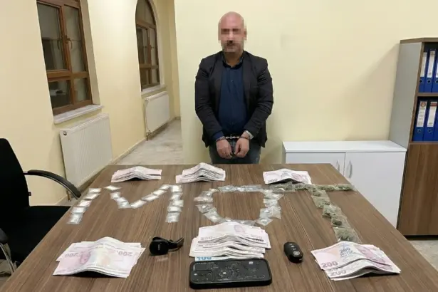 Mıknatıslı düzenekten uyuşturucu çıktı 38