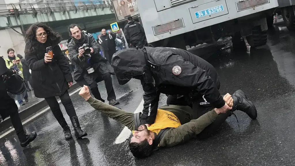 Bugün 1 MAYIS! 9