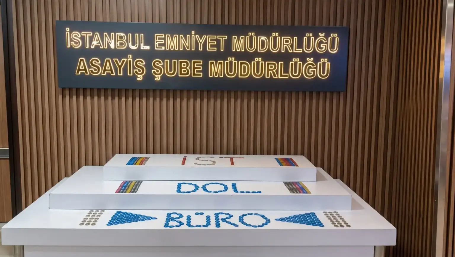 İstifa bahanesiyle çalıştığı döviz bürosunu soydu 21 doviz buro doviz-buro